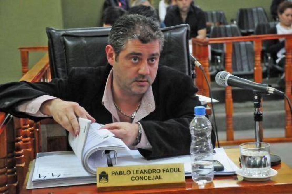 �Se debe hacer una revisi�n hist�rica� por el monumento