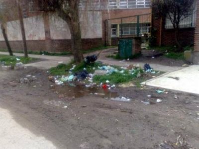 �Esta gesti�n deja mucho que desear en los barrios� 