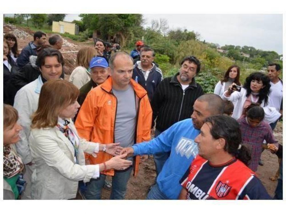 Blanca Osuna recorrer� barrios 33 Orientales y Las Flores