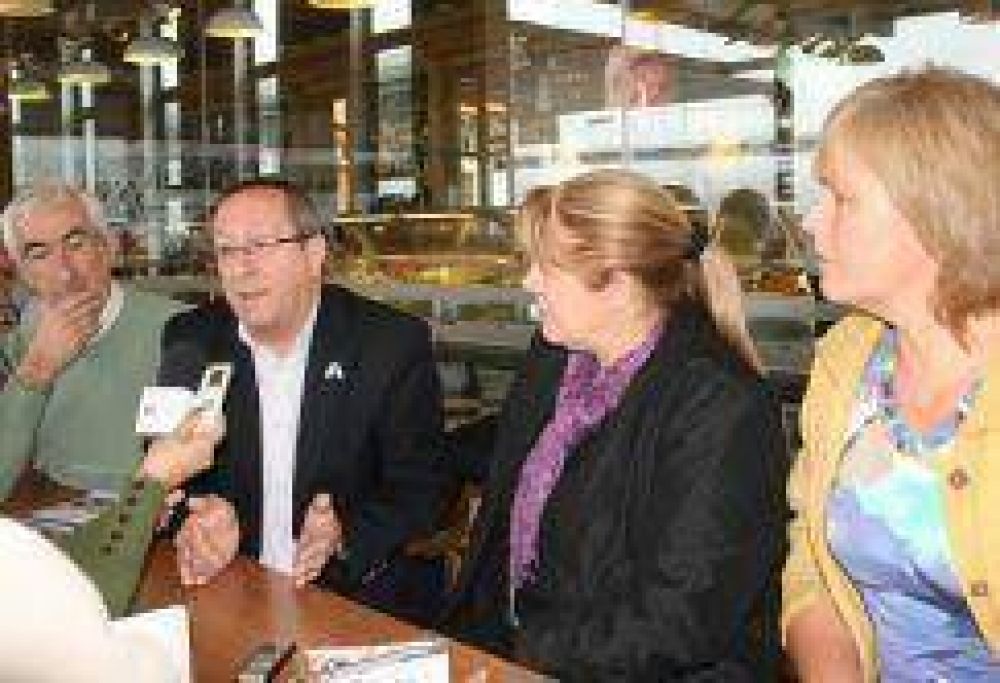 �En esta campa�a se ha visto el vaciamiento de la pol�tica�, asegur� Margarita Stolbizer 