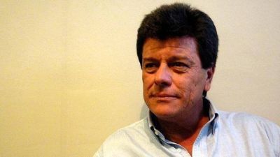 Armando Saliva estimula a los j�venes para la militancia