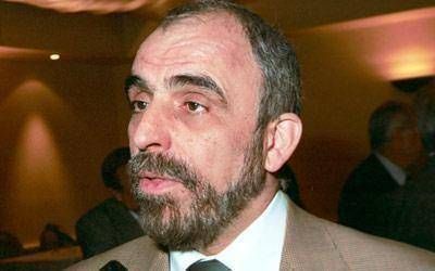 �Los partidos mayoritarios traicionaron las banderas de Yrigoyen y Per�n�