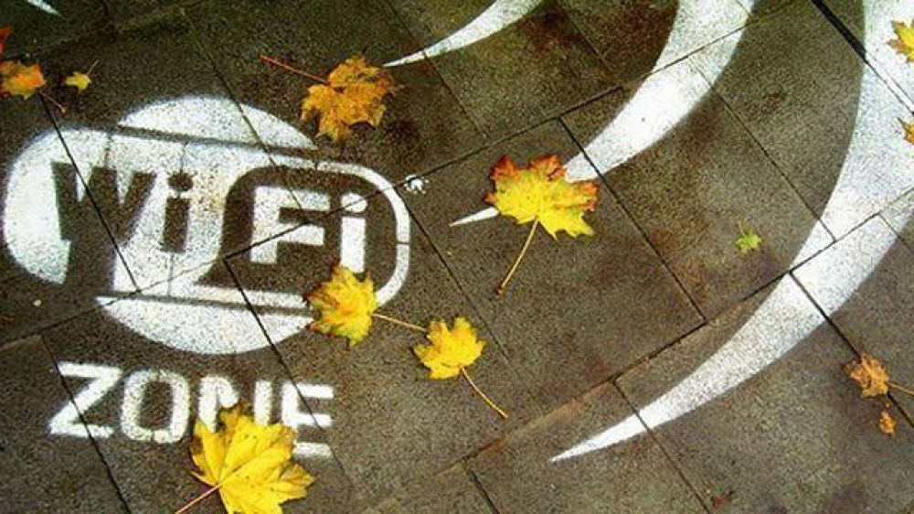 Estiman que mil personas por d�a se conectan al Wi-Fi gratuito en Paran�
