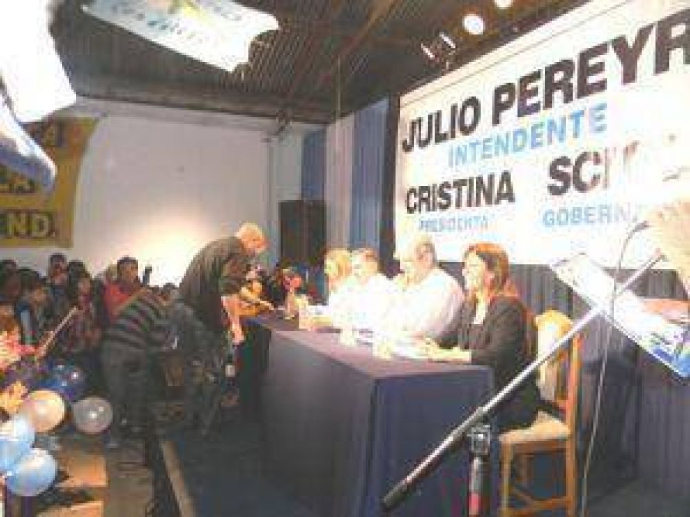 Julio Pereyra: "Honremos a Per�n, honremos a Kirchner, y vayamos por todo lo que falta" 