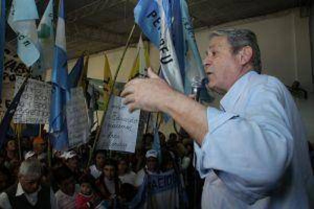 Kunkel: "Estamos haciendo la revoluci�n peronista"