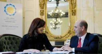 La presidente hablar� v�a teleconferencia y por cadena nacional con Gustavo Traverso