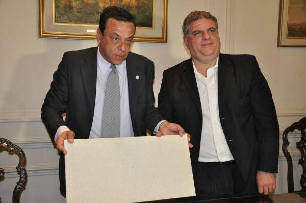Anunciaron que se pintar� la fachada al Palacio Municipal