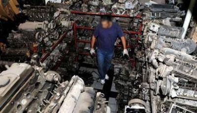 Los negocios de Don Mario y Cia: Grabado de autopartes un negocio millonario