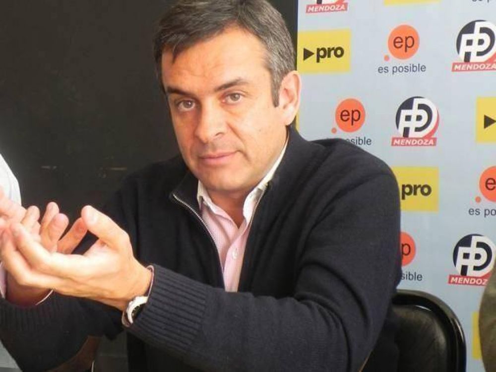 Seg�n Rosales, en "Jaquelandia" hay enojo porque "se desaprovecharon oportunidades�