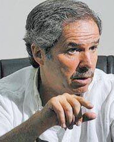 Sol� y De Narv�ez, m�s lejos de un pacto electoral