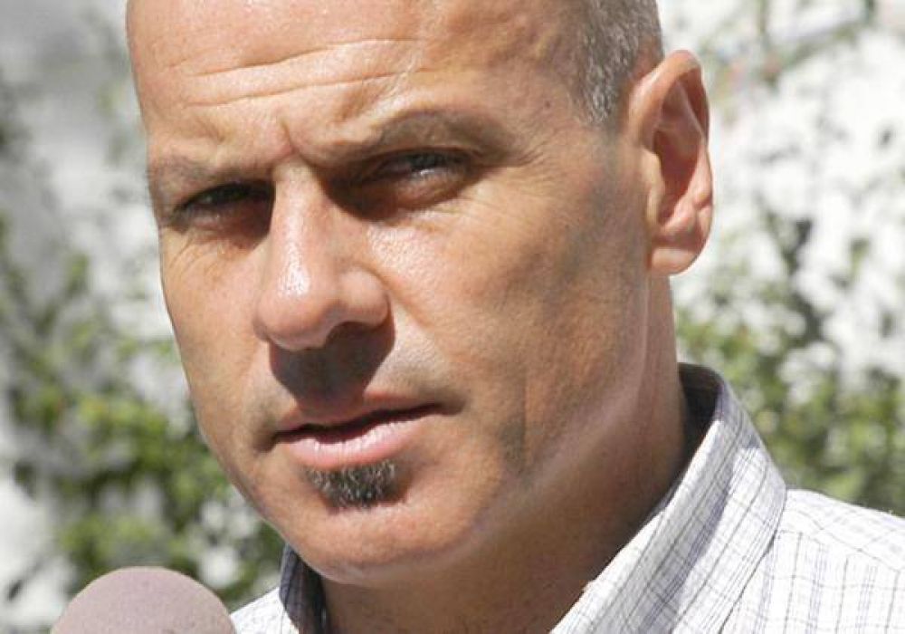 Verani dijo que se neg� a cobrar los adicionales