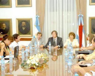 Son constitucionales los descuentos a los docentes