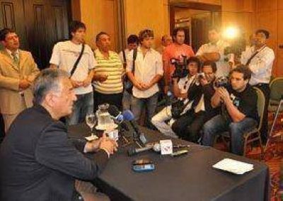 Rodr�guez Sa� apunt� contra la pol�tica social de Cristina