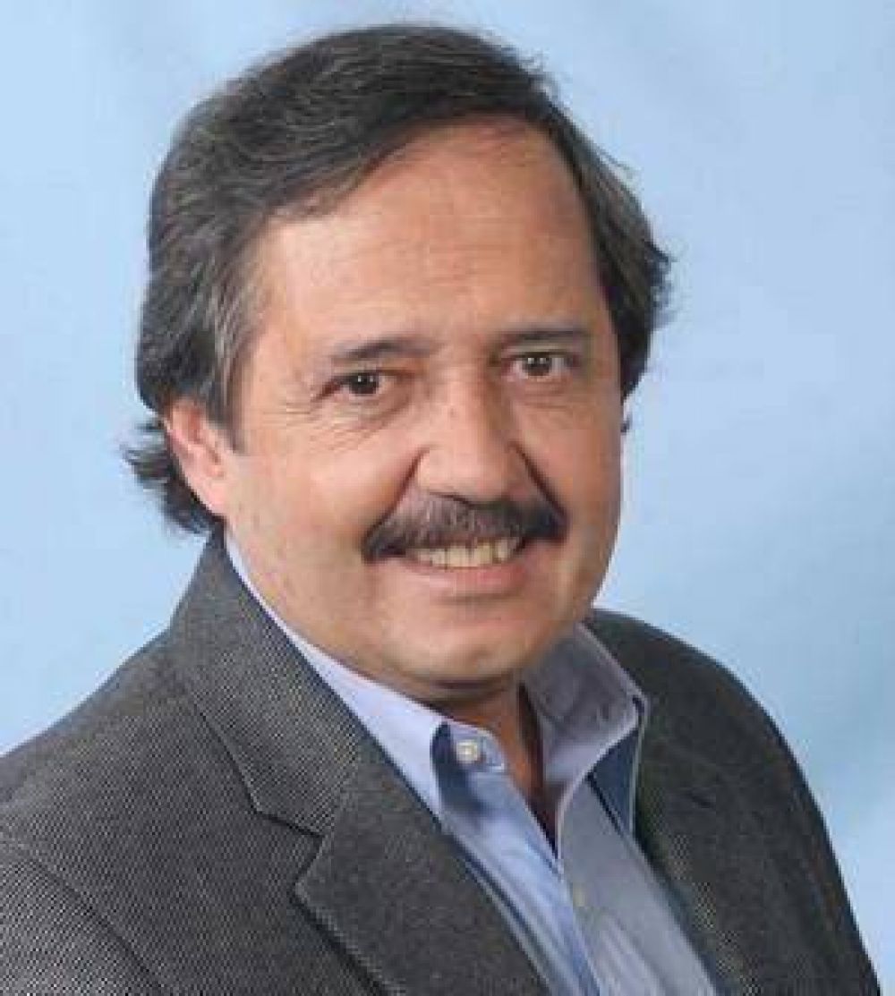 Alfons�n visita Villa Mercedes