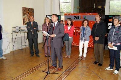 San Luis Libro y Educaci�n iniciaron la entrega de ejemplares a las escuelas de la Provincia