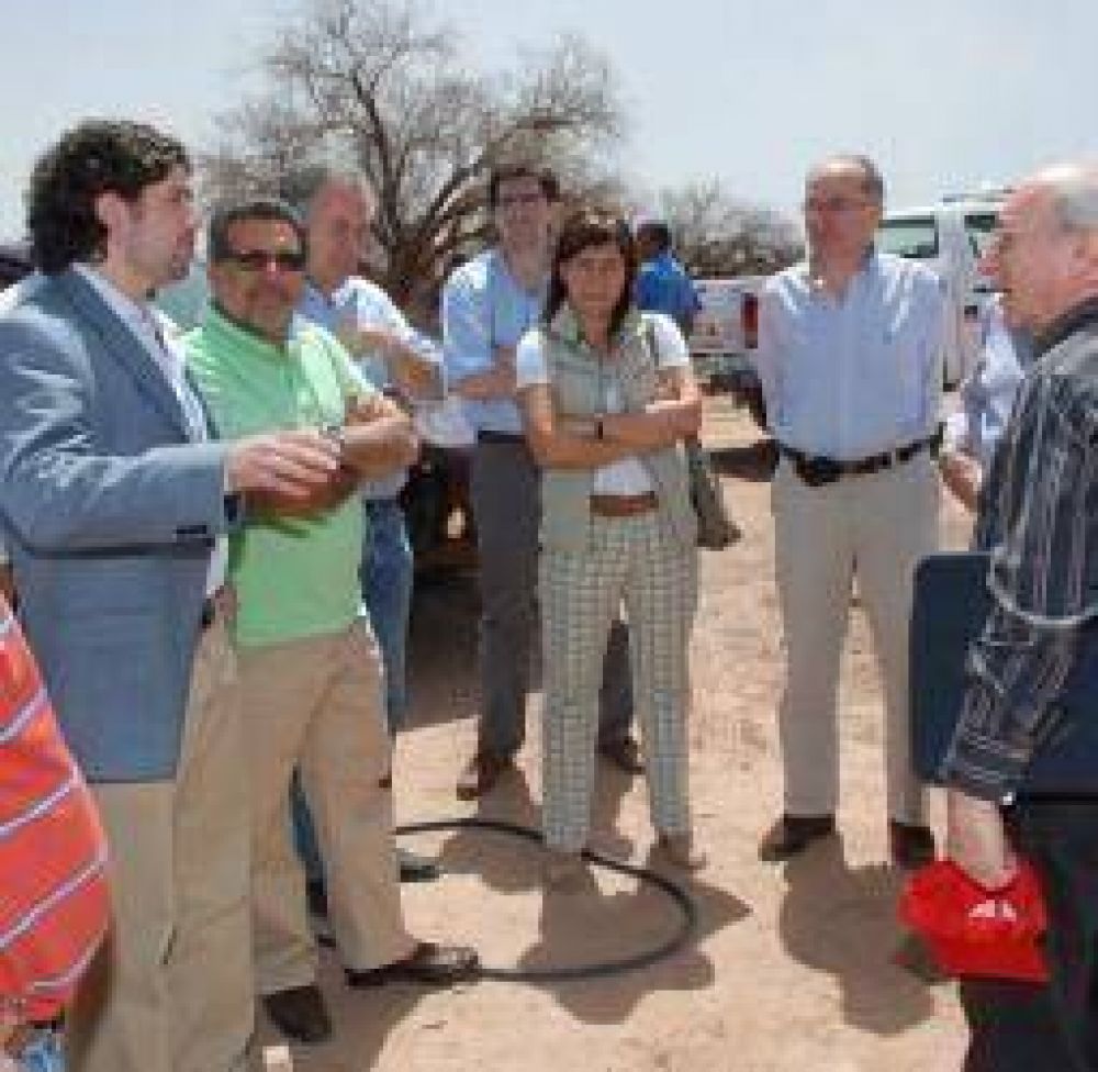 El gobierno K elogi� la creaci�n de un holding estatal en La Rioja