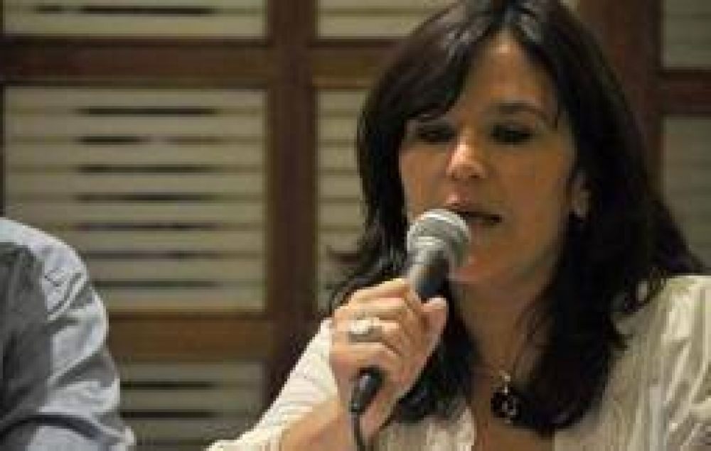 La UCR conf�a en obtener al menos una banca en la C�mara Baja