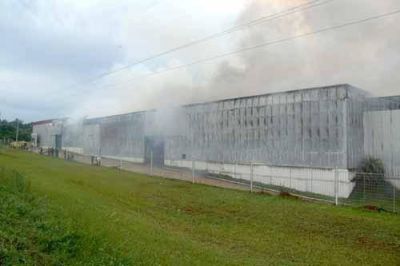 Incendio provoc� millonarias p�rdidas en la yerbatera CBS�