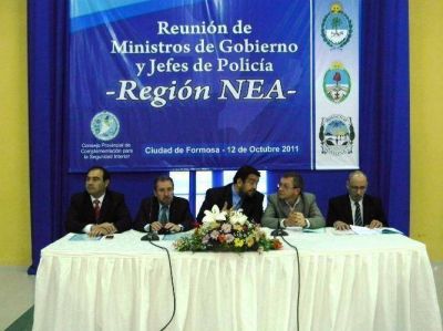 Jorge Franco abord� el narcotr�fico y trata de personas en la reuni�n del Consejo Federal de Seguridad Interior NEA 