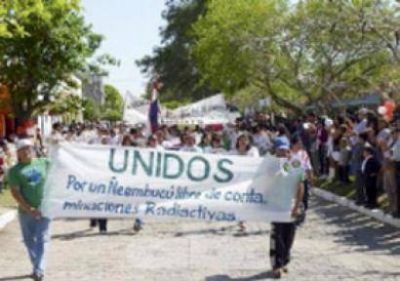 Organizaciones sociales paraguayas repudian planta nuclear en Formosa