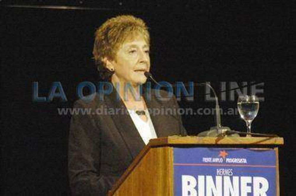 FAP cerr� campa�a con cr�ticas al kirchnerismo
