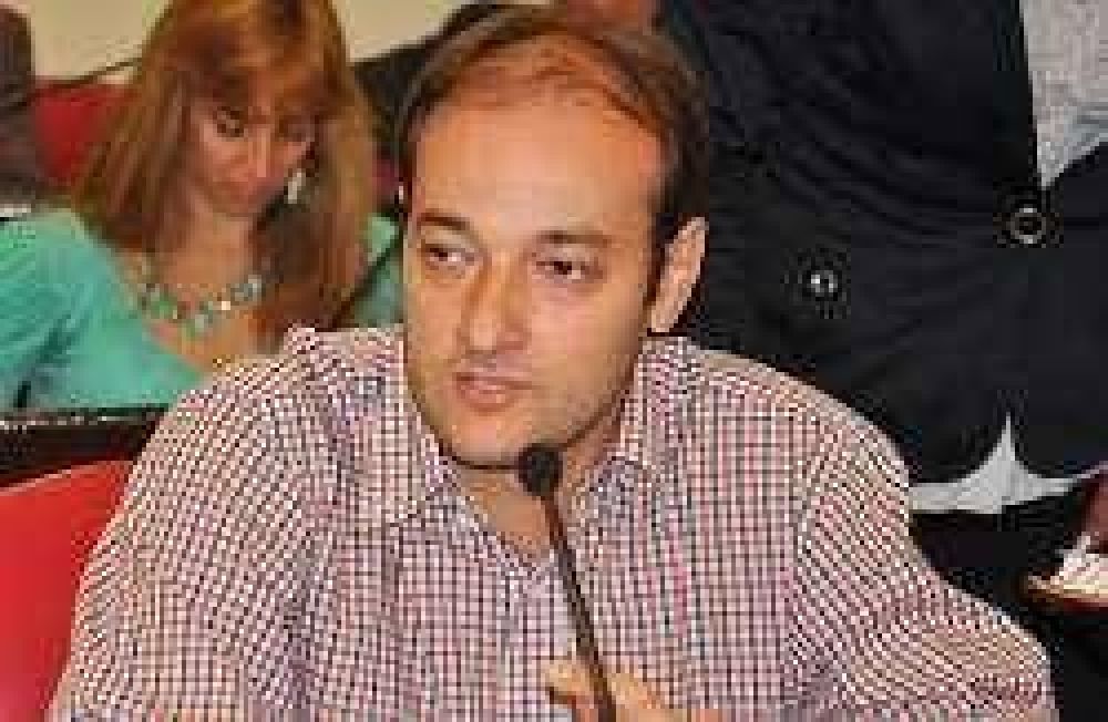 Bolatti: �La sociedad quiere una construcci�n plural, amplia y no cerrada�		