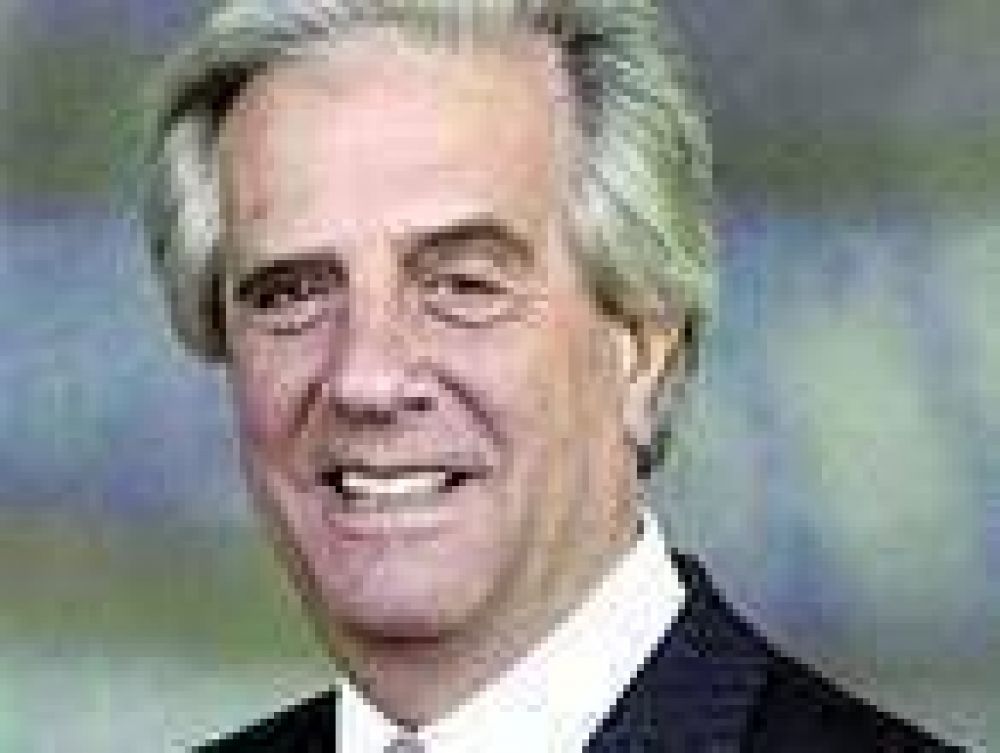 Tabar� defendi� su hip�tesis de ir a una guerra con Argentina por Botnia