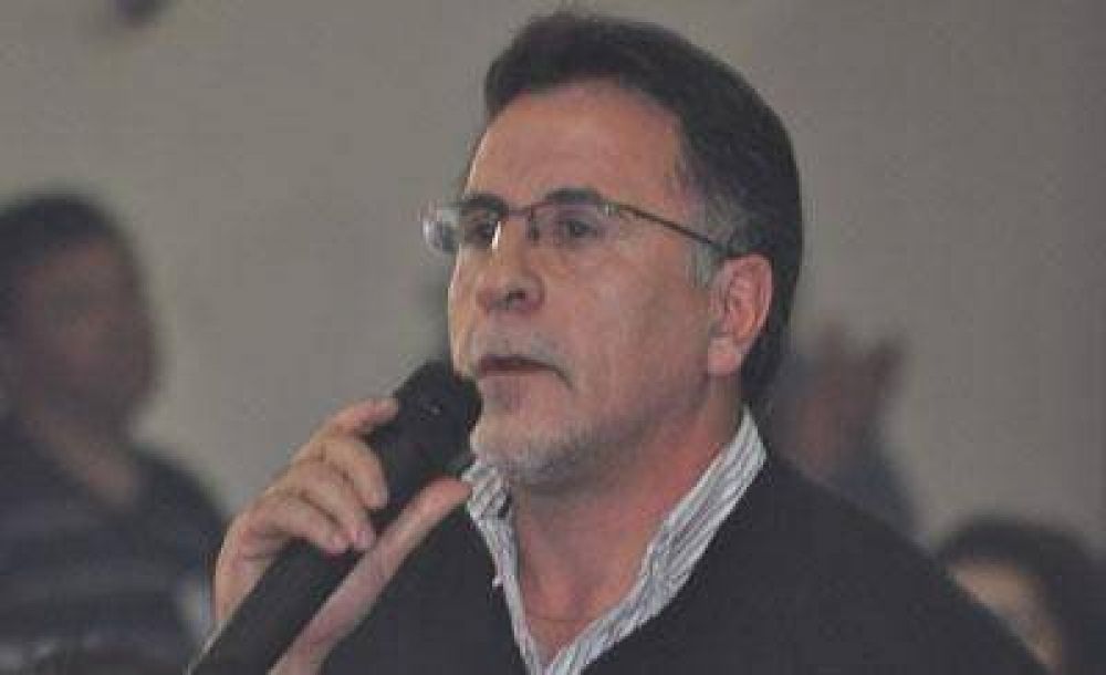 "Verna teme que su sector se disperse"