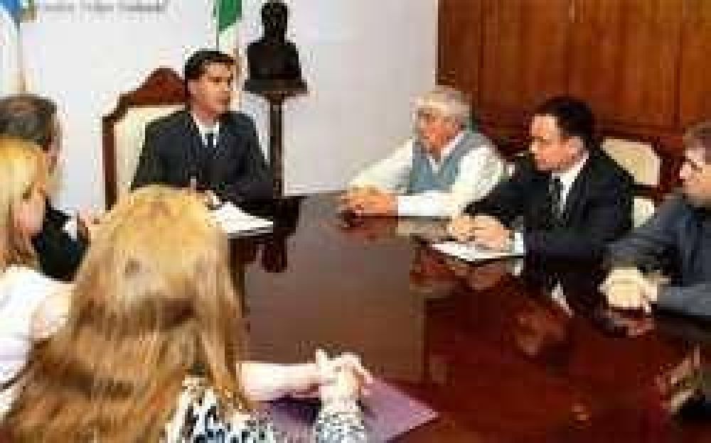 El gobernador se reuni� con el intendente electo de Pampa del Infierno