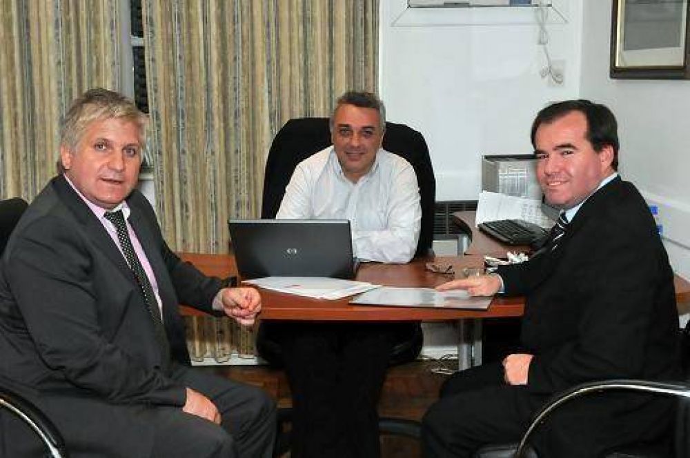 El candidato PRO en las primarias trabajar� junto al equipo de Massa