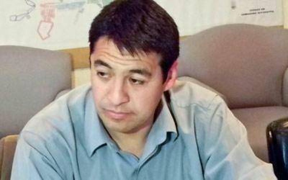 Buzzi recibi� al primer intendente que impulsa la miner�a en Chubut