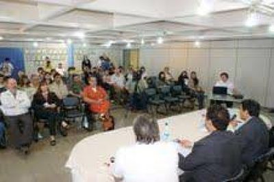 El intendente encabez� la presentaci�n del informe de la Opad