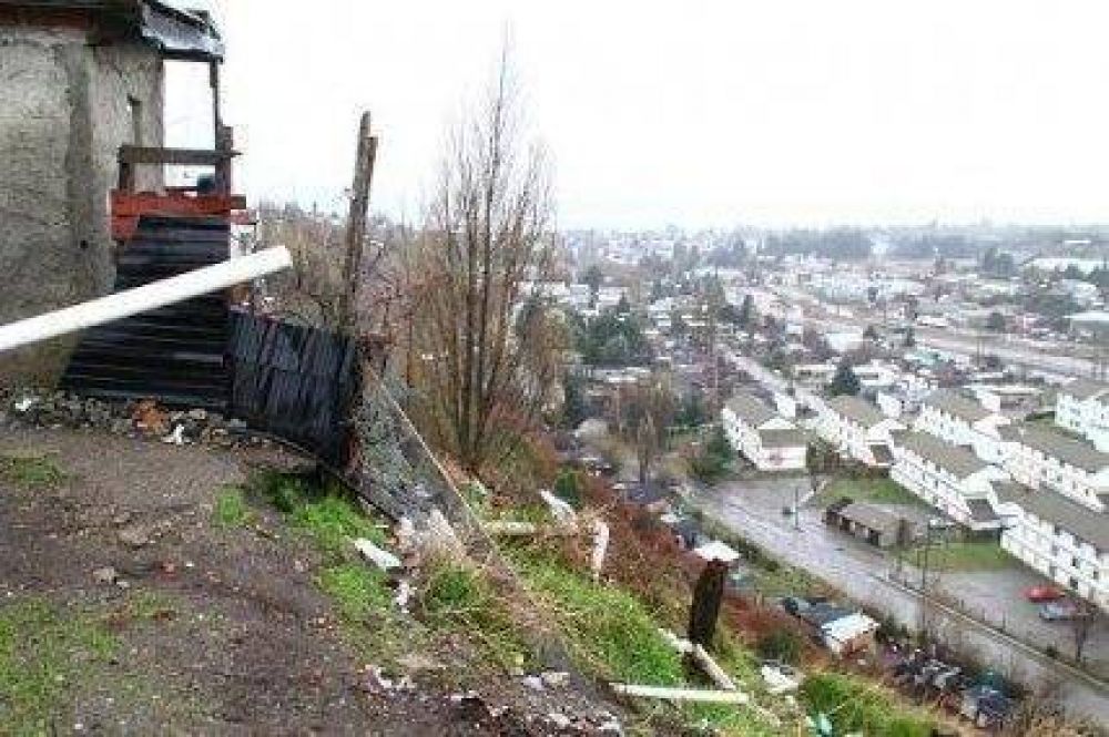 Vecinos en riesgo de la barda pronto podr�n mudarse a las 270 Viviendas