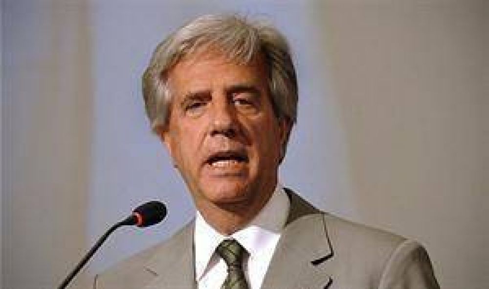 Sorpresiva renuncia de Tabar� a la vida pol�tica