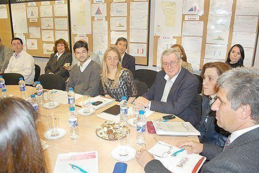Reuni�n de trabajo sobre la situaci�n epidemiol�gica en San Luis