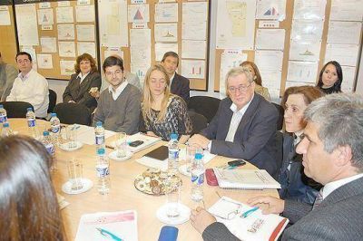 Reuni�n de trabajo sobre la situaci�n epidemiol�gica en San Luis