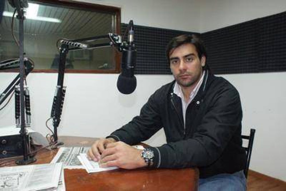 �Me da pena que se haga pol�tica minti�ndole a la gente� 