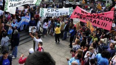 Se endurece la protesta del Suoem por los monotributistas