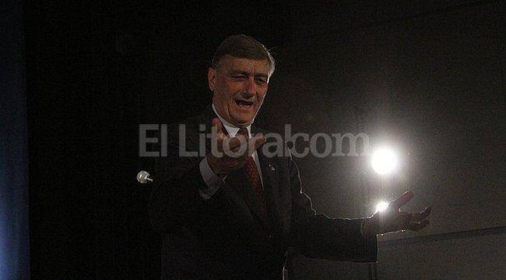Hermes Binner comenz� con una serie de actos de cierre de campa�a