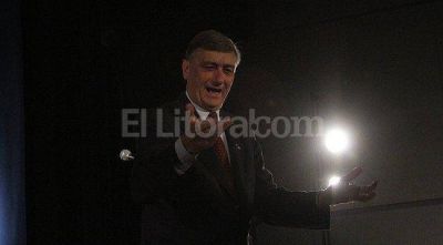 Hermes Binner comenz� con una serie de actos de cierre de campa�a