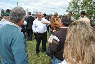 Nueva red de agua potable para familias de la zona rural de Curuz� Cuati�