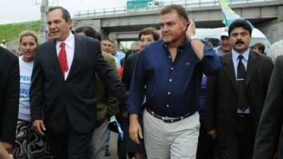 Alperovich puso pa�os fr�os a la interna en el Concejo