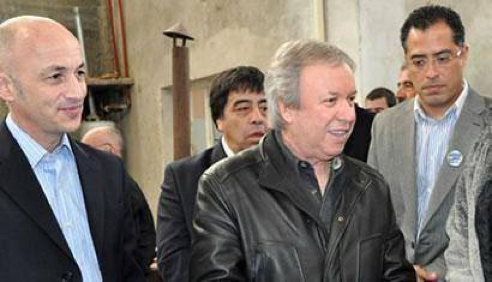El FpV cierra su campa�a en Caleta Olivia con todos sus candidatos