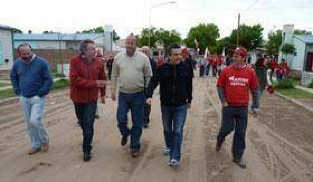 El Frepam cerr� la campa�a con Nito Artaza
