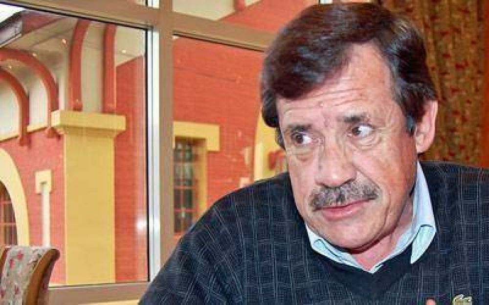 Maestro conf�a en el apoyo de la gente �defraudada� con Das Neves