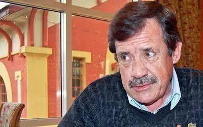 Maestro conf�a en el apoyo de la gente �defraudada� con Das Neves