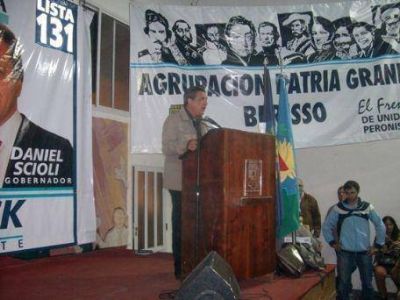 El PJ de Berisso festej� el d�a de la Lealtad: �Hoy m�s que nunca tenemos patria�, dijo Slezack