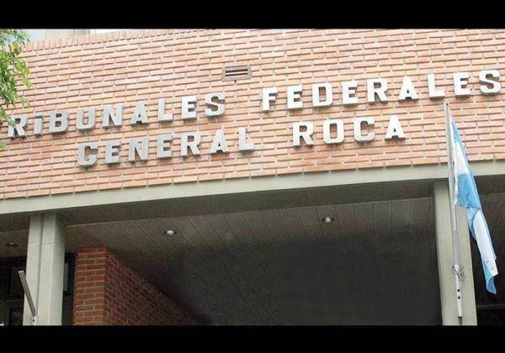 Habr� 25 boletas en el cuarto oscuro