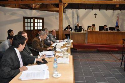 "Ac� no est� el principal responsable que es el se�or Colazo", dijo uno de los defensores