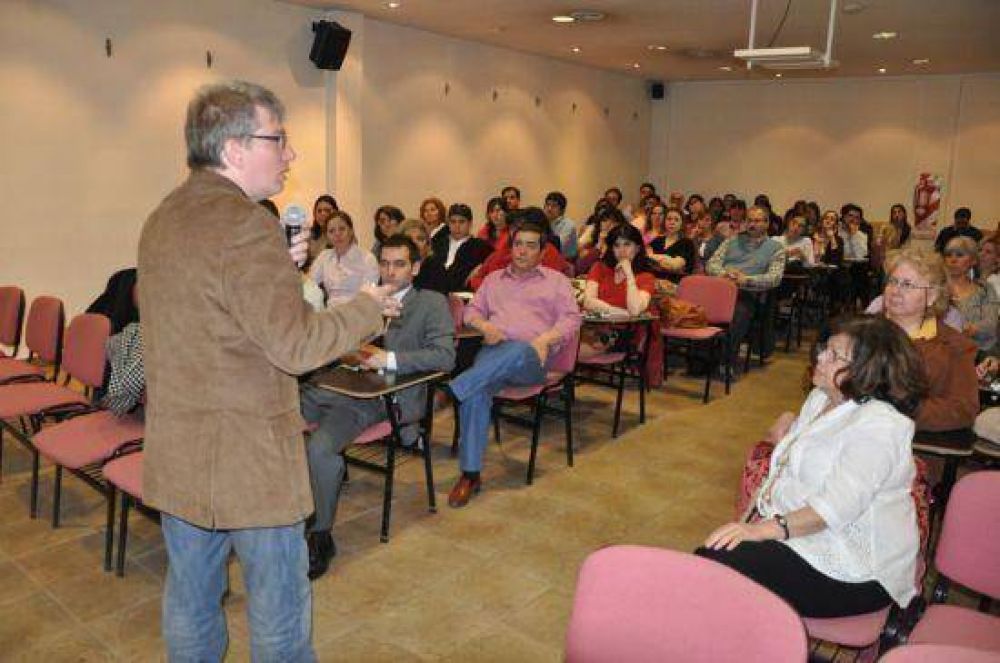 El Muncipio contin�a con el plan de capacitaci�n a sus empleados